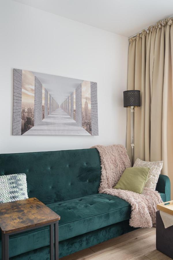 Rentplanet - Fabryczna Apartment *